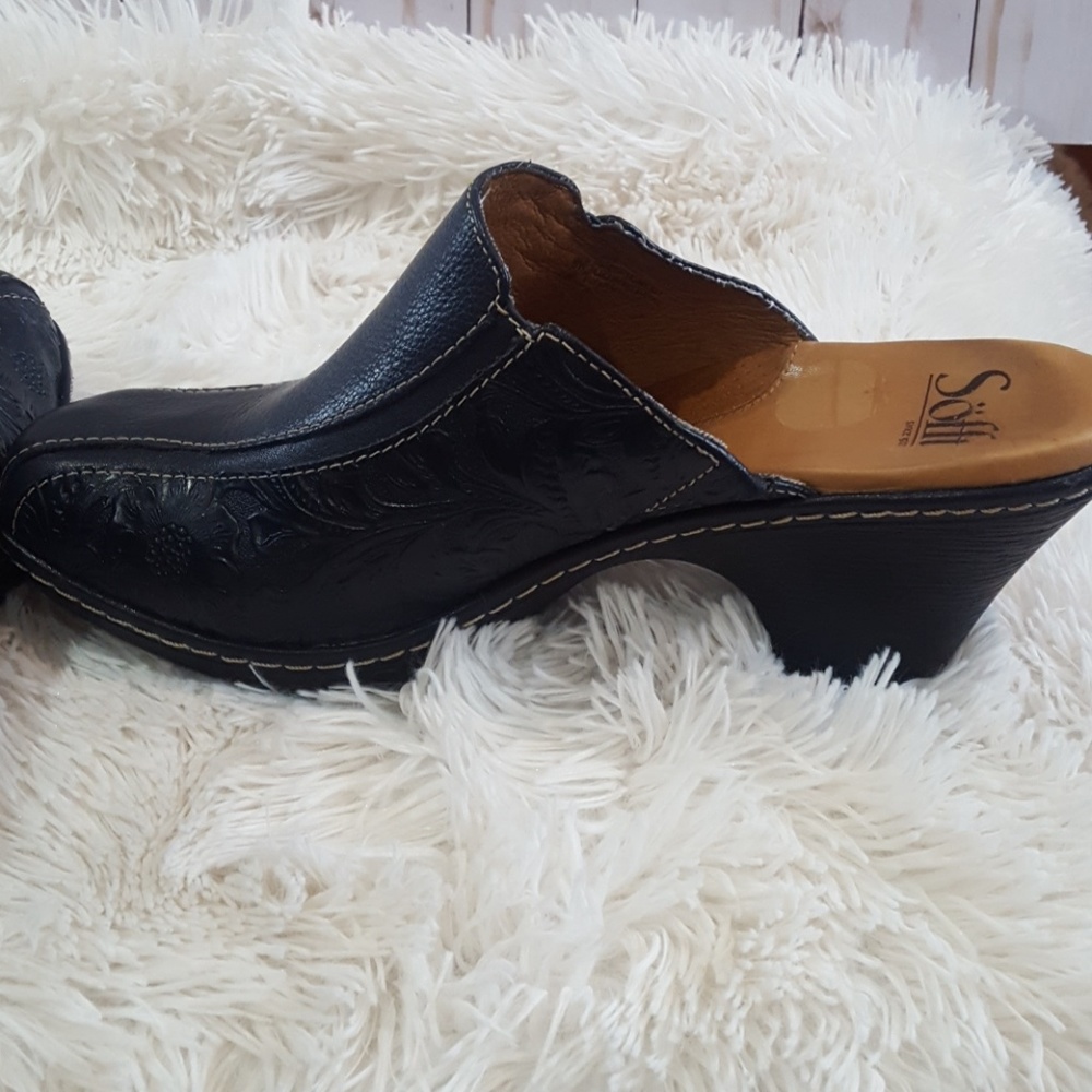 SOFFT MULES - Picture 8 of 8